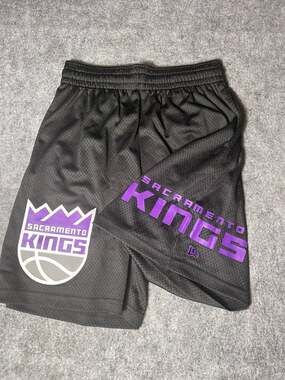 New Era Sacramento Kings NBA Men's Black Mesh Basketball Shorts Size M